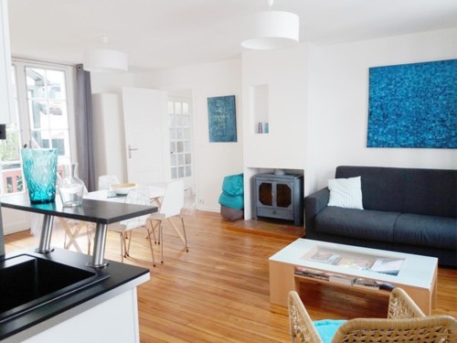 Bel appartement avec balcon en location vacances à ST JEAN DE LUZ CENTRE-VILLE