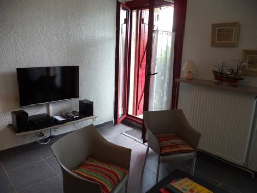 APPARTEMENT AVEC TERRASSE en location vacances à ST JEAN DE LUZ URDAZURY