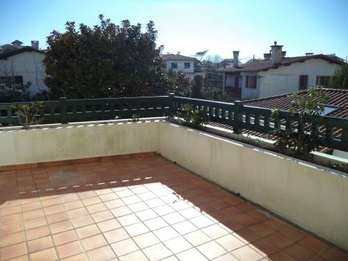 Bel appartement avec terrasse et parking en location vacances à St Jean de Luz (Aïce Errota)