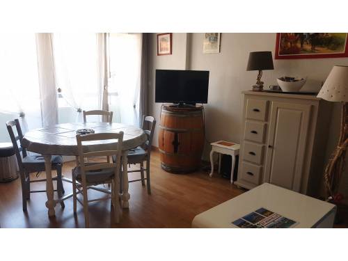 Appartement avec parking privé en location vacances à ST JEAN DE LUZ (quartier Urdazury)