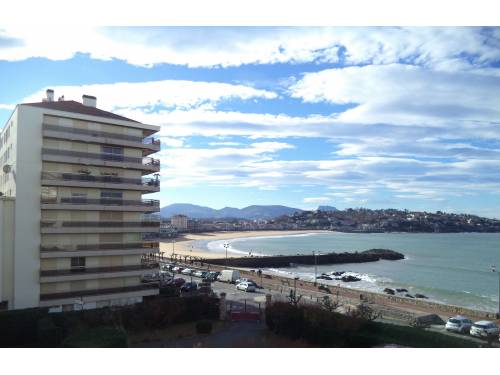 Bel appartement avec vue sur mer en location vacances à St Jean de Luz  (plage)
