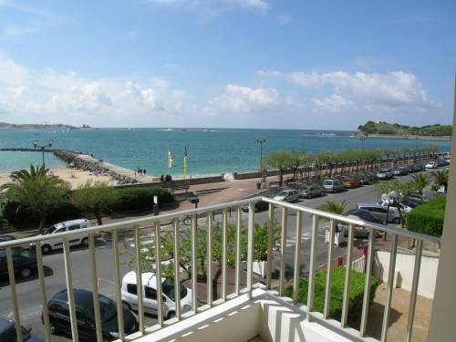 Appartement face mer en location vacances à ST JEAN DE LUZ PLAGE