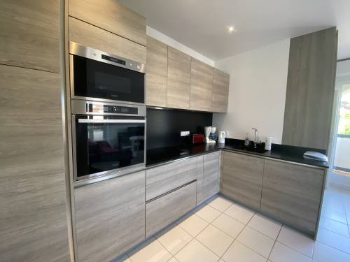 Bel appartement avec terrasse et parking en location vacances à St Jean de Luz (Aïce Errota)