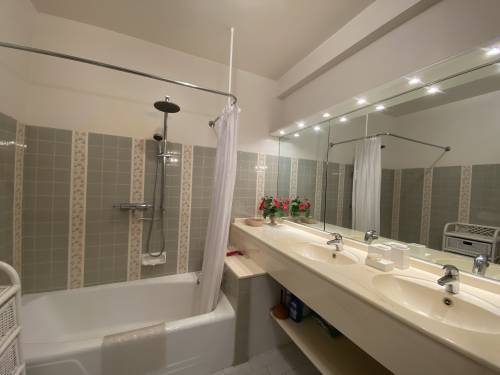 Appartement face mer en location vacances à ST JEAN DE LUZ PLAGE