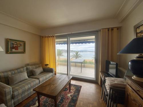 Appartement face mer en location vacances à ST JEAN DE LUZ PLAGE