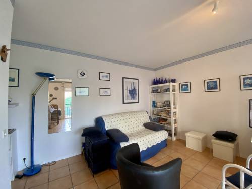 APPARTEMENT AVEC PARKING PRIVE en location vacances à ST JEAN DE LUZ (quartier Urdazury)