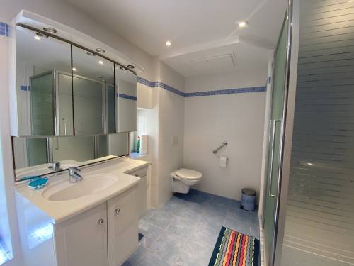 BEL APPARTEMENT en location vacances à ST JEAN DE LUZ (CENTRE VILLE)