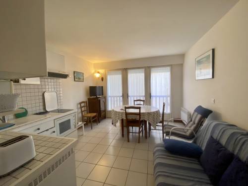 Appartement avec parking privé en location vacances à ST JEAN DE LUZ (QUARTIER DU LAC)