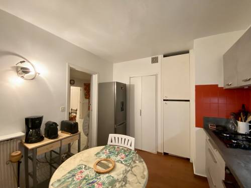 APPARTEMENT AVEC TERRASSE en location vacances à ST JEAN DE LUZ (GRANDE PLAGE)