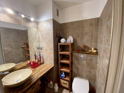 APPARTEMENT AVEC TERRASSE en location vacances à ST JEAN DE LUZ (GRANDE PLAGE)