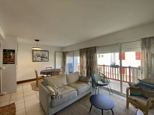Agréable duplex avec parking privé en location vacances à Saint Jean de Luz Quartier du Lac