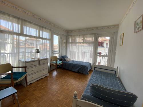 APPARTEMENT en location vacances à ST JEAN DE LUZ CENTRE VILLE