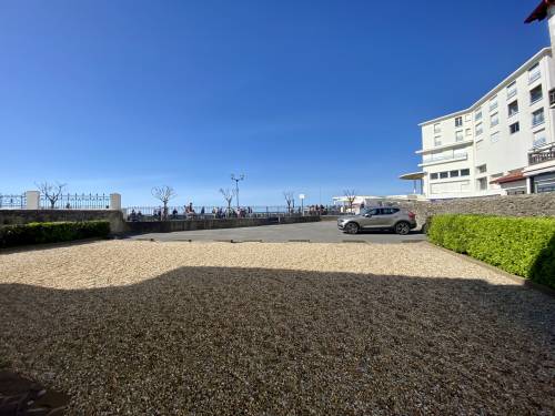 Appartement avec terrasse et parking en location vacances à ST JEAN DE LUZ PLAGE