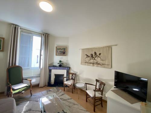 APPARTEMENT AVEC TERRASSE en location vacances à ST JEAN DE LUZ CENTRE-VILLE