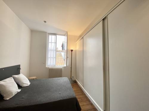 Très bel Appartement en location vacances à ST JEAN DE LUZ COEUR DE VILLE