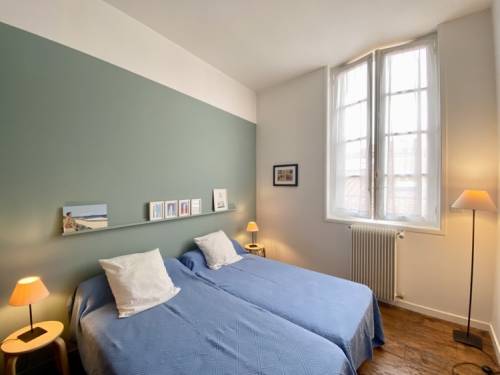 Très bel Appartement en location vacances à ST JEAN DE LUZ COEUR DE VILLE