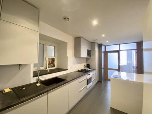 Très bel Appartement en location vacances à ST JEAN DE LUZ COEUR DE VILLE