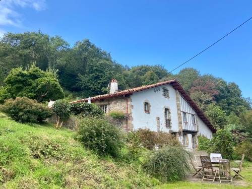 Maison à vendre en location vacances à Saint Pée sur Nivelle