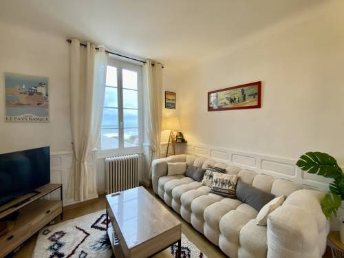 Appartement vue sur mer dans villa