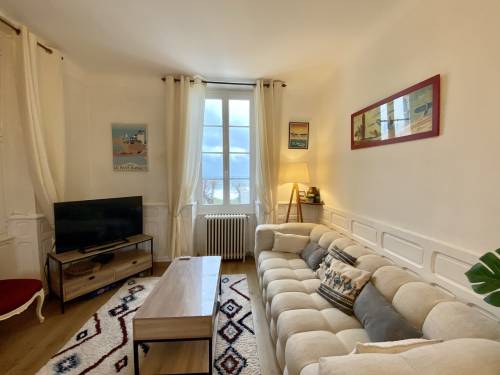 Appartement vue sur mer dans villa en location vacances à ST JEAN DE LUZ BORD DE MER