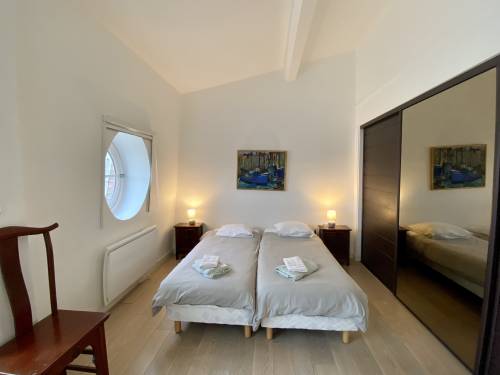 Magnifique appartement face à la baie en location vacances à ST JEAN DE LUZ PLAGE