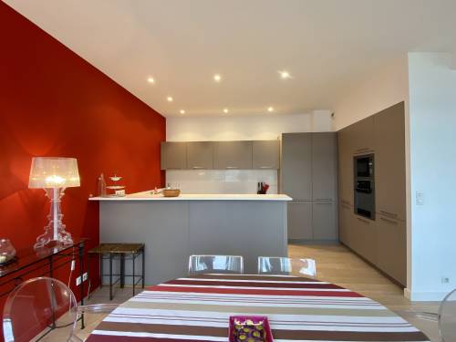 Magnifique appartement face à la baie en location vacances à ST JEAN DE LUZ PLAGE