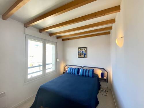 Bel appartement en duplex dans résidence avec piscine en location vacances à St Jean de Luz (centre)