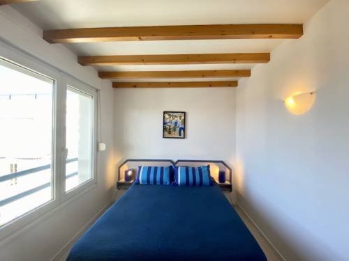 Bel appartement en duplex dans résidence avec piscine en location vacances à St Jean de Luz (centre)