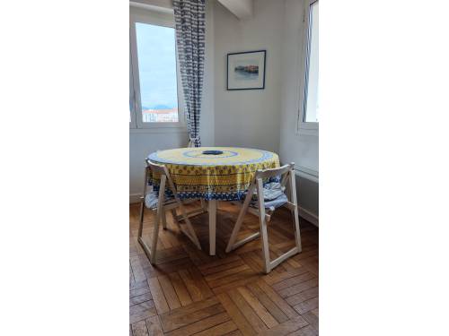 Appartement aperçu mer et montagnes en location vacances à Saint Jean de Luz