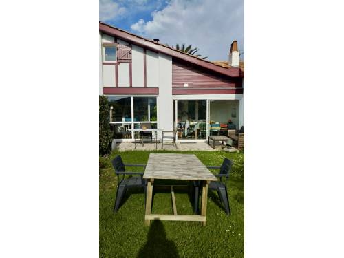 Maison quartier Acotz en location vacances à Saint Jean de Luz, Acotz