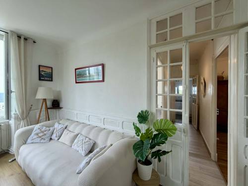 Appartement vue sur mer dans villa en location vacances à ST JEAN DE LUZ BORD DE MER (quartier Acotz)