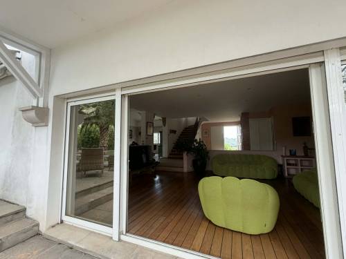 Belle villa avec piscine en location vacances à Urrugne 