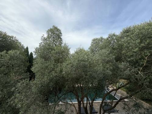 Belle villa avec piscine en location vacances à Urrugne 